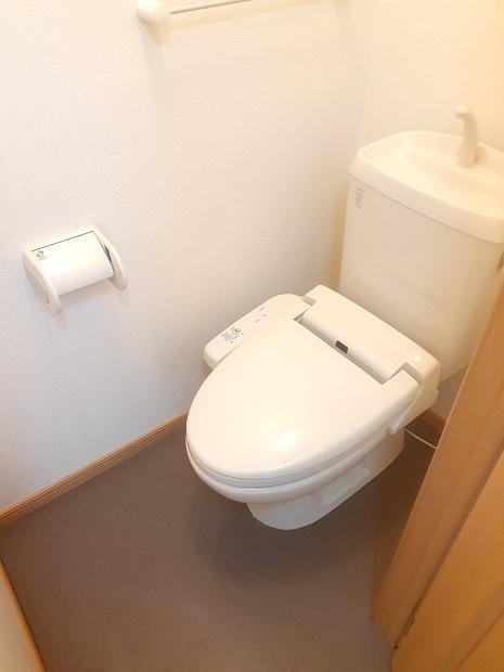 ソレイユ友Ｂ棟（101） トイレ