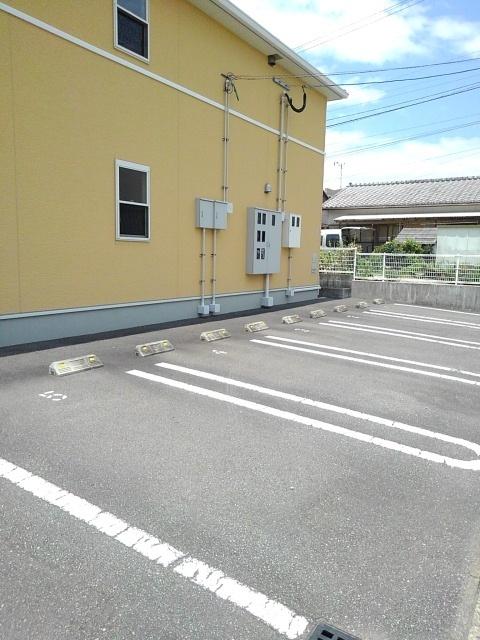 Ｈ・ＣＡＮＴＩＫ　Ⅱ（103） 駐車場