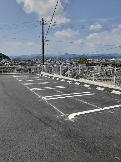 ムーンライト　ヒルズ（103） 駐車場