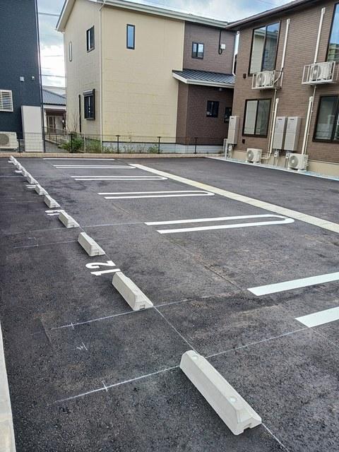 ソルブリッサ　Ⅱ（101） 駐車場