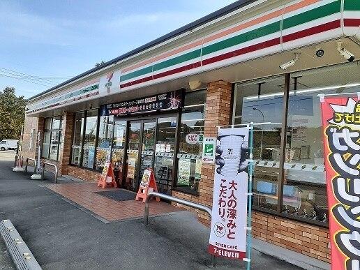 セブンイレブン日知屋仙ヶ崎店：800m
