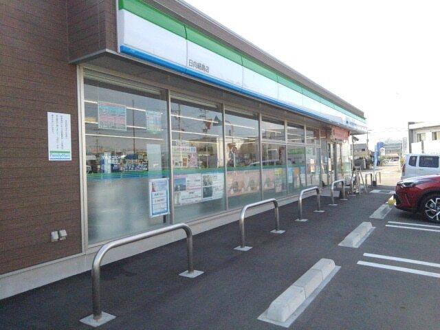 ファミリーマート細島店：850m