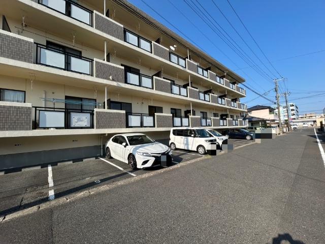 カサブランカ99（308） 駐車場