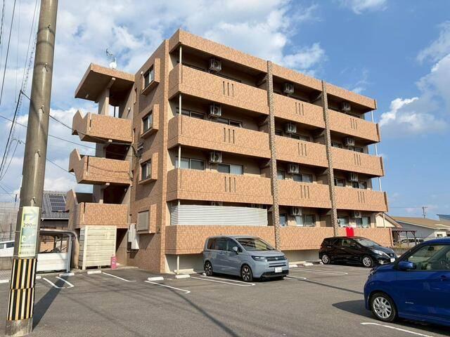 グランデュオ・日向（101） 駐車場