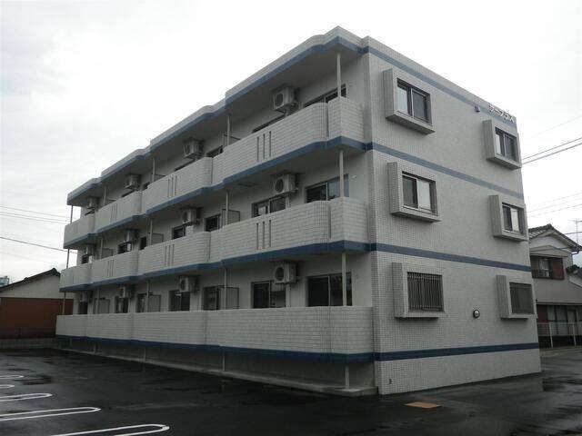 延岡駅より徒歩22分 築14年2ヶ月 3階建の賃貸物件