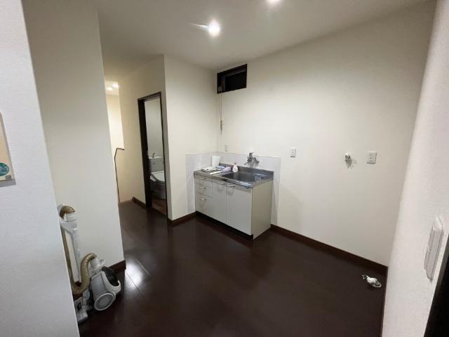 平原町4丁目1498-5　診療所跡（土地・建物） キッチン