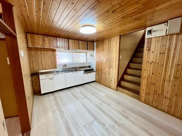 川原崎中古住宅 キッチン