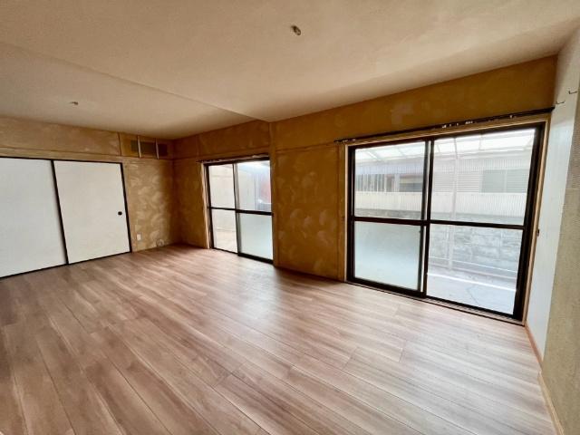 川原崎中古住宅 リビング