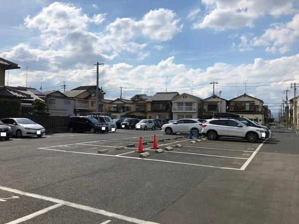 アーバン蓮池（306） 駐車場