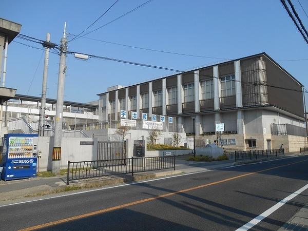 宇治市立宇治小学校：379m