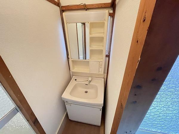 里ノ西貸家（1） 洗面