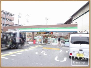 ファミリーマート三山木西店：728m