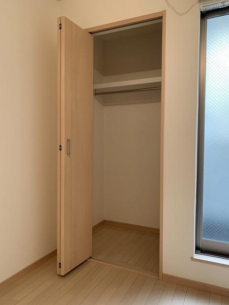キャンベルリバーⅡ番館（101） 収納