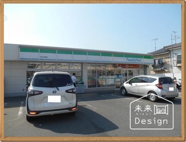 ファミリーマート宇治木幡店：351m