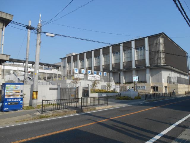 宇治市立宇治小学校：1579m