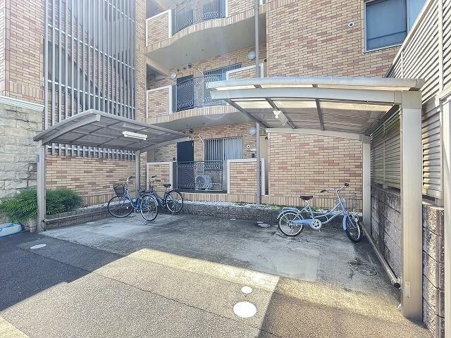 ケイズメゾン春日森（202） 共有部分