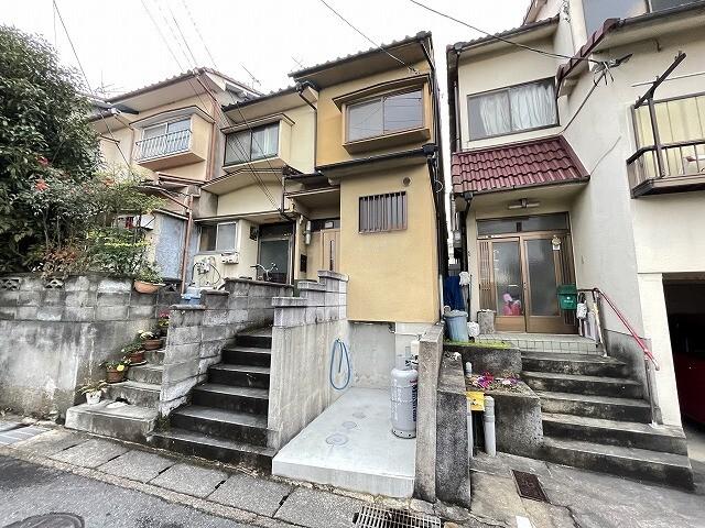 伊勢田町中山貸家（2） 外観
