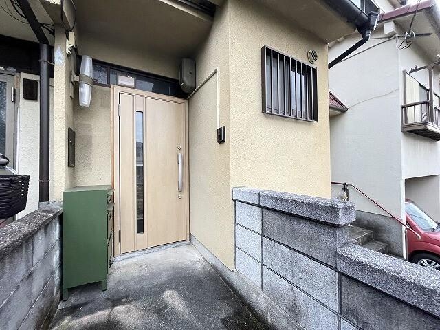 伊勢田町中山貸家（2） ロビー