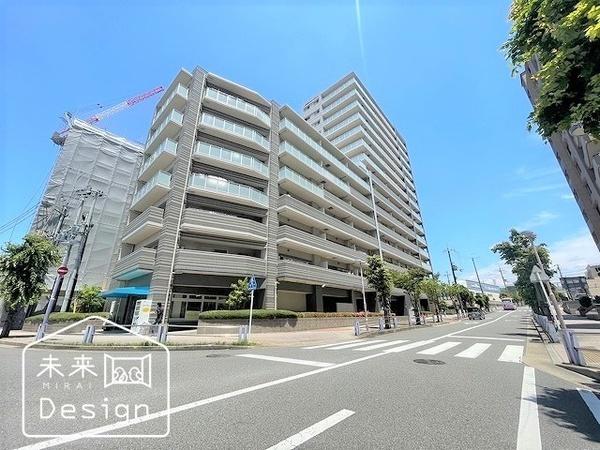ラフィーネ城陽駅前 外観