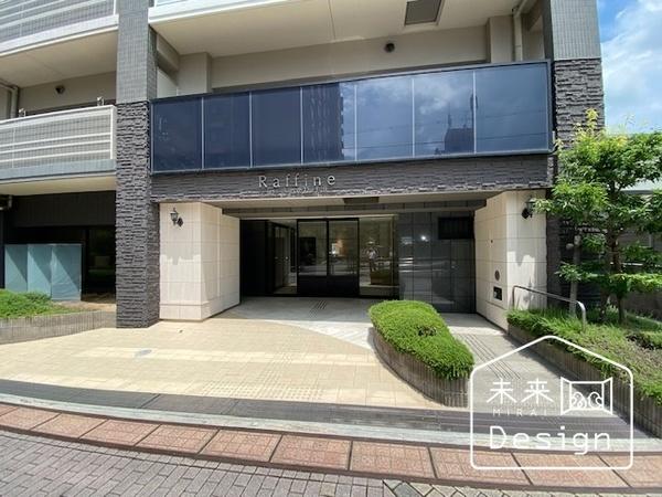 ラフィーネ城陽駅前 エントランス