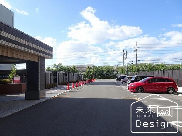 パデシオン京都大久保ザ・グランドレジデンス 駐車場