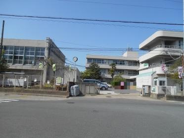 宇治市立御蔵山小学校