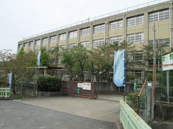 城陽市立城陽中学校