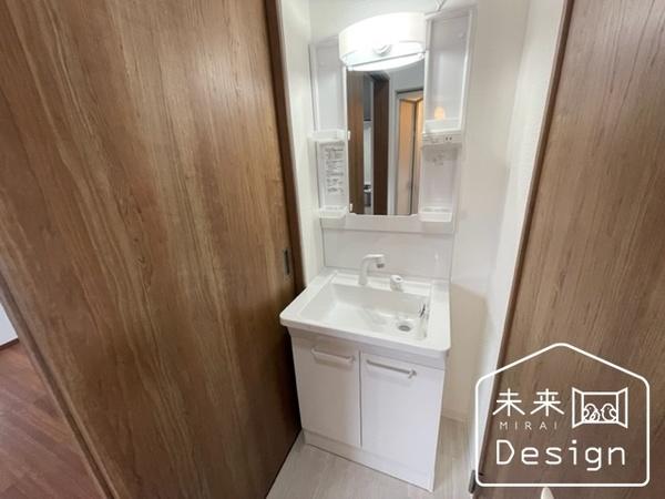 宇治市伊勢田町砂田　収益中古戸建 洗面