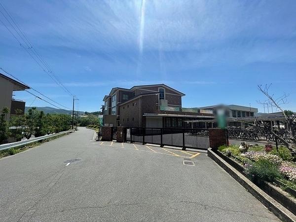 宇治田原町立維孝館中学校