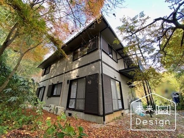 駐車複数台可能なスペースがあります♪