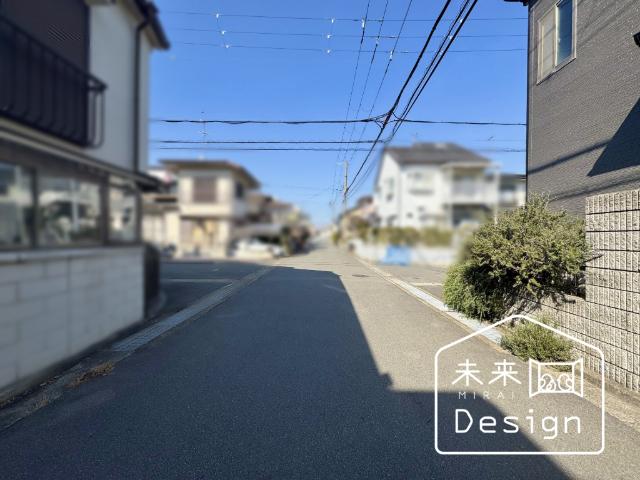 宇治市伊勢田町中古戸建 前面道路含む現地写真