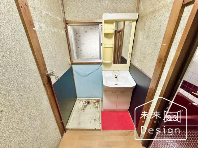 城陽市寺田市ノ久保　中古戸建住宅 洗面