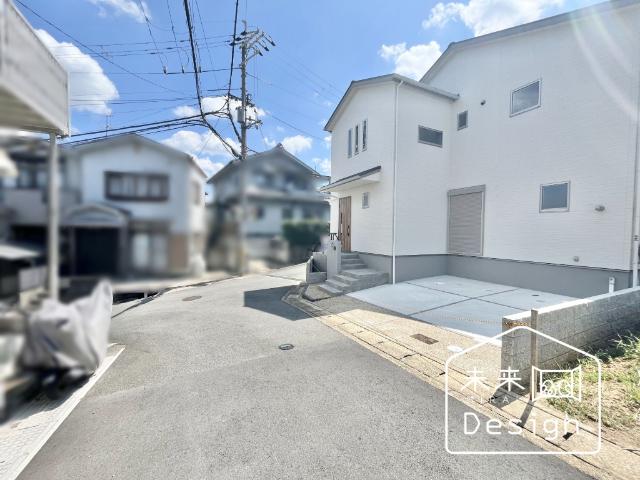 宇治市広野町大開　新築戸建住宅 前面道路含む現地写真