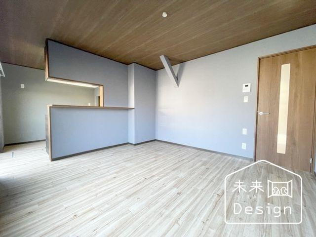 宇治市宇治半白　中古戸建 リビング