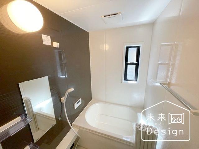 宇治市宇治半白　中古戸建 バス／シャワー