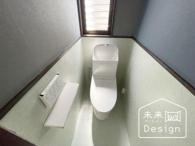 宇治市宇治半白　中古戸建 トイレ