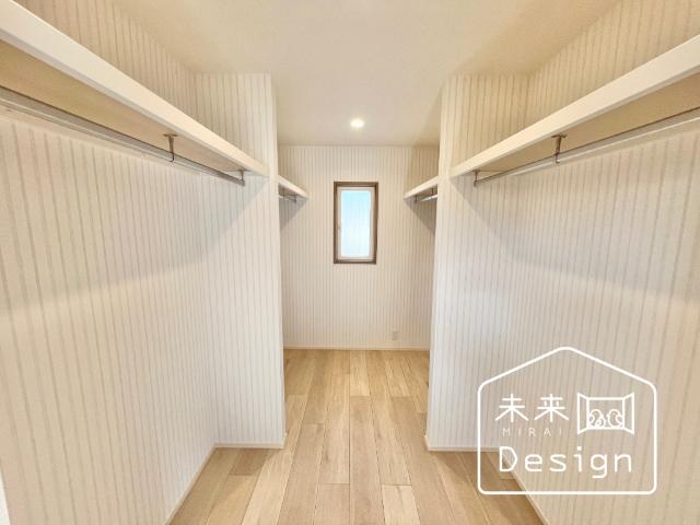 京田辺市花住坂3丁目　中古戸建住宅 収納