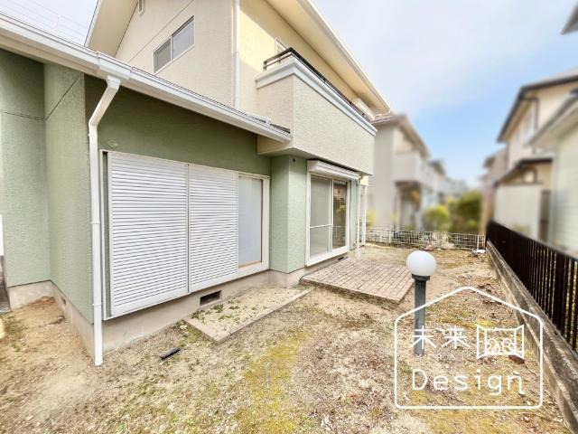 京田辺市花住坂3丁目　中古戸建住宅 庭