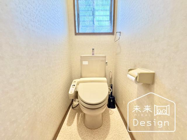 宇治市伊勢田町中古戸建 トイレ