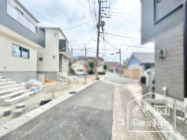 宇治市大久保町上ノ山　2号地　新築戸建住宅 前面道路含む現地写真