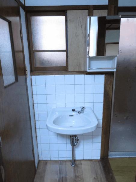 小倉町南堀池　収益中古テラスハウス 洗面