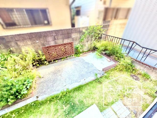 宇治市伊勢田町砂田　中古戸建住宅 庭