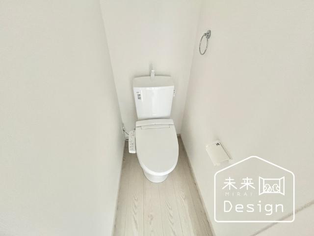 宇治市宇治大谷　2号棟　新築戸建住宅 トイレ