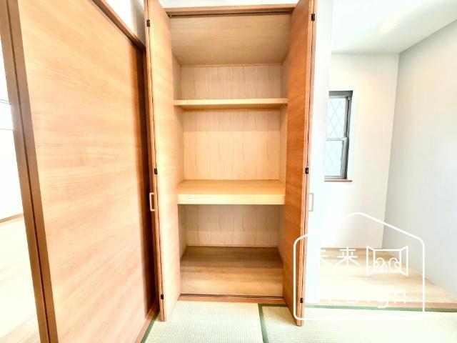 京田辺市薪堀切谷　中古戸建住宅 収納