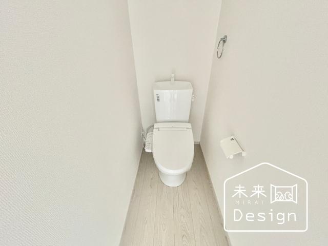 宇治市小倉町蓮池　新築戸建住宅 トイレ