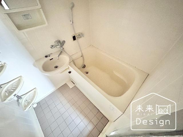 宇治市開町　住居兼店舗・事務所 バス／シャワー