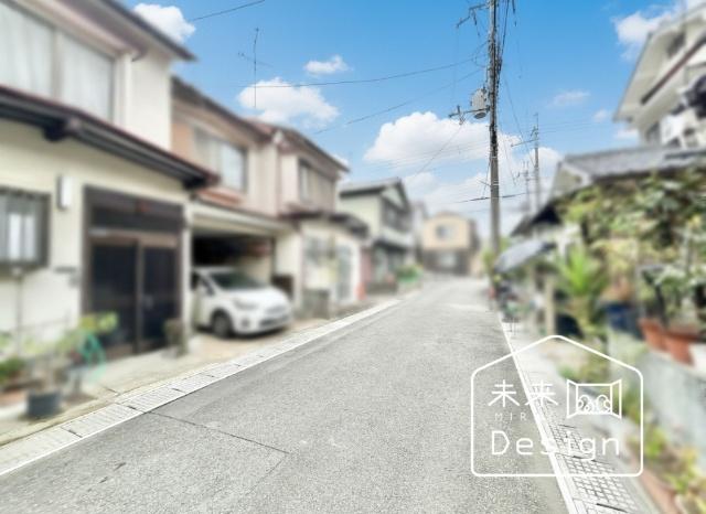 宇治市大久保町平盛　新築戸建住宅 前面道路含む現地写真