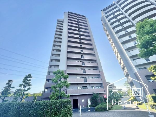 京阪東ローズタウンファインガーデンD棟 外観