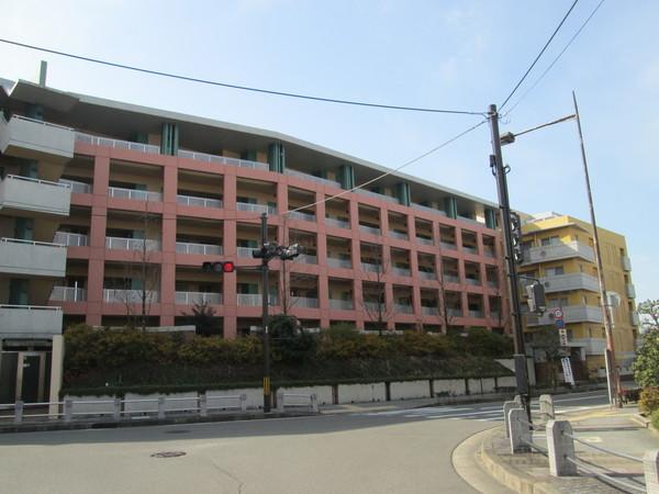 リーベスト松井山手 外観