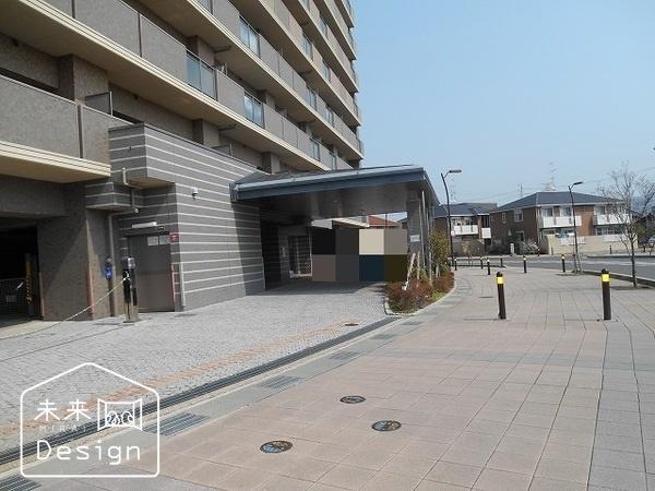 パデシオン三山木駅前ザ・グランドレジデンス エントランス